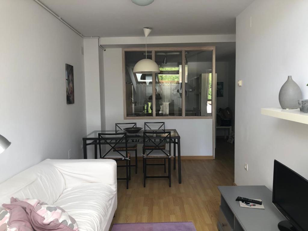 El Nial De L'Andolina Apartment Onís Exterior foto